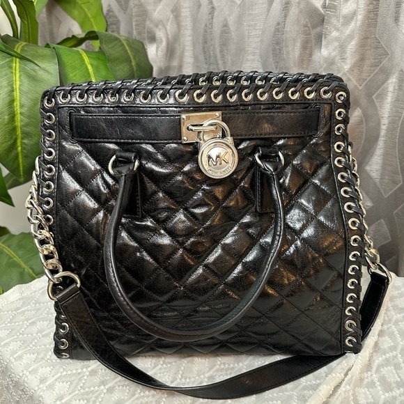 Michael Kors Black Quilted Hamilton Hippie Leather Grommet Bag - Picture 3 of 16